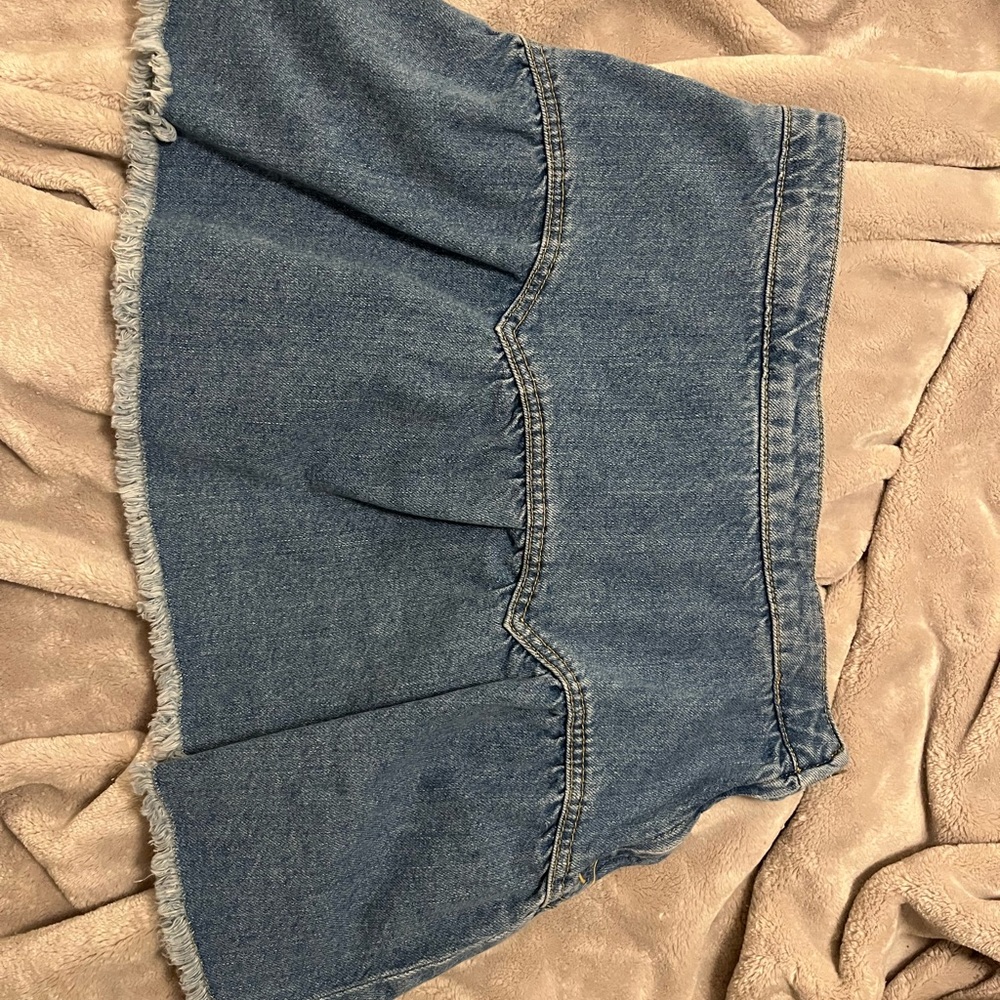 Francesca’s denim Mini Skirt with Frayed Hem